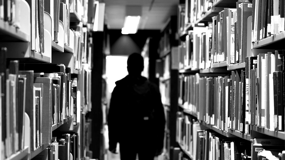 La IA com a creadora d’activitats expressives a plàstica — activitat sobre IA i educacio